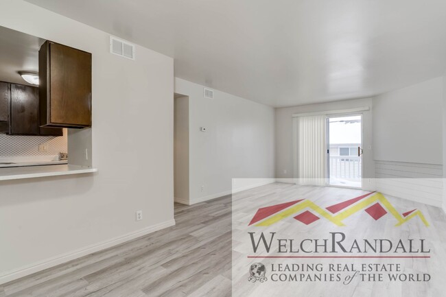 Building Photo - Charming 2 Bed 1 Bath Condo in Roy