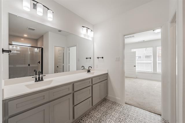 Building Photo - 13361 Hedgebrook Pl