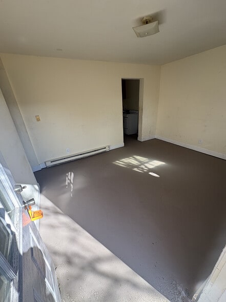Building Photo - Pursley Court Apartments
