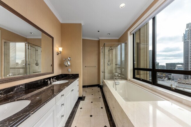 Building Photo - 690 Market St