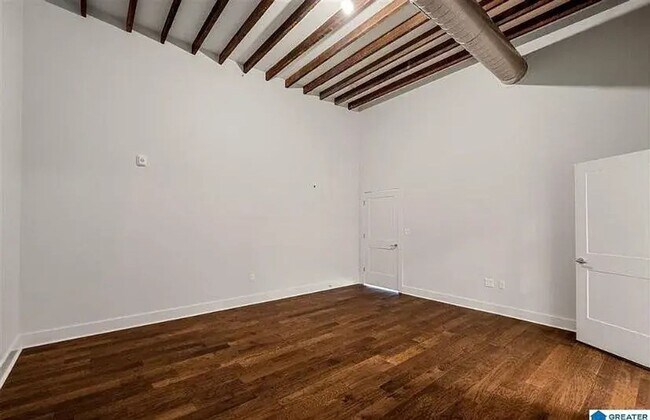 Building Photo - Move in Promo- First Month's Rent Waived! Welcome to Magic City Living!