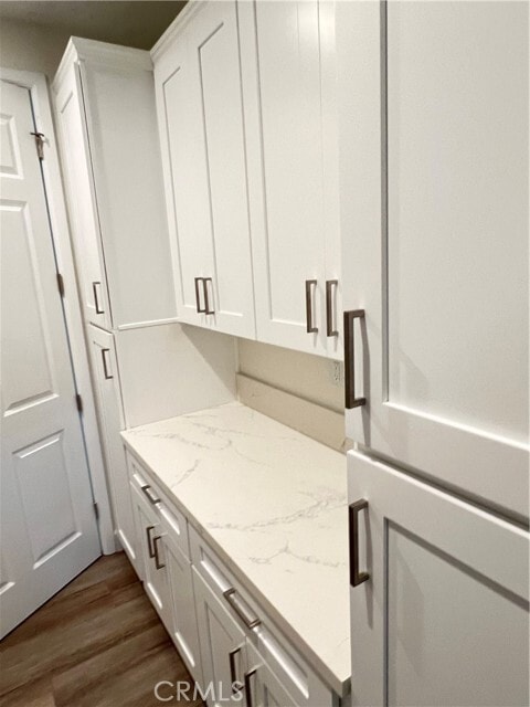 Building Photo - 1011 Hyde Park Dr