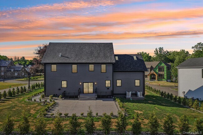 Building Photo - 1707 Marie Ln