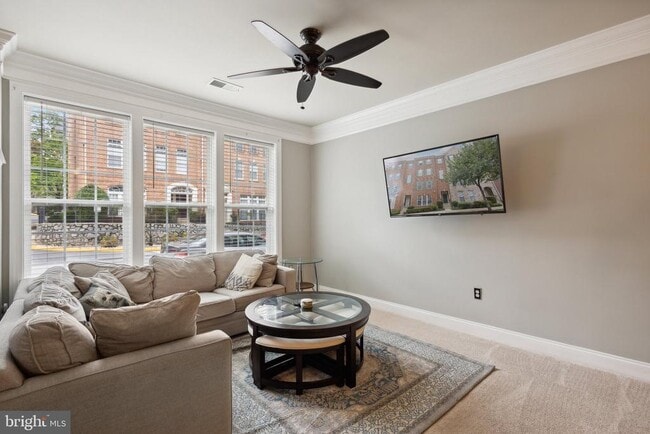 Building Photo - 15211 Lancashire Dr