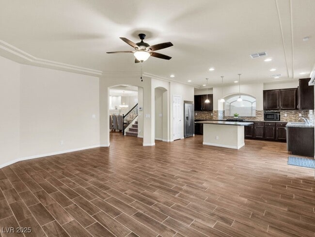 Building Photo - 6465 Grande River Ct