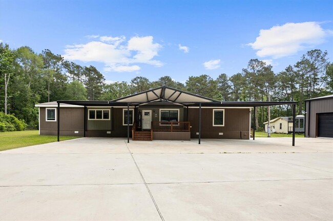 Building Photo - 2051 California Ave