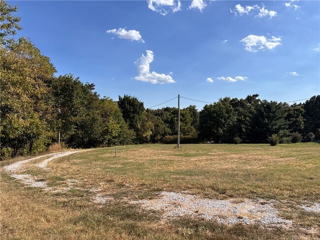 Building Photo - 15262 Shipe Rd