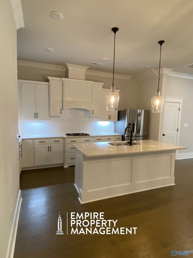 Building Photo - 318 Hay Rake Dr