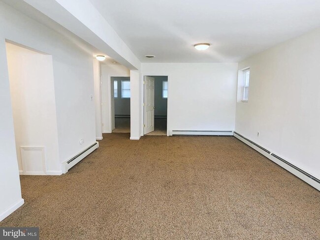 Building Photo - 5419 Sargent Rd