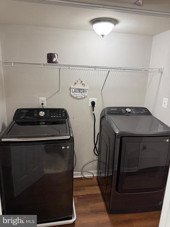 Building Photo - 2069 Tanglewood Dr