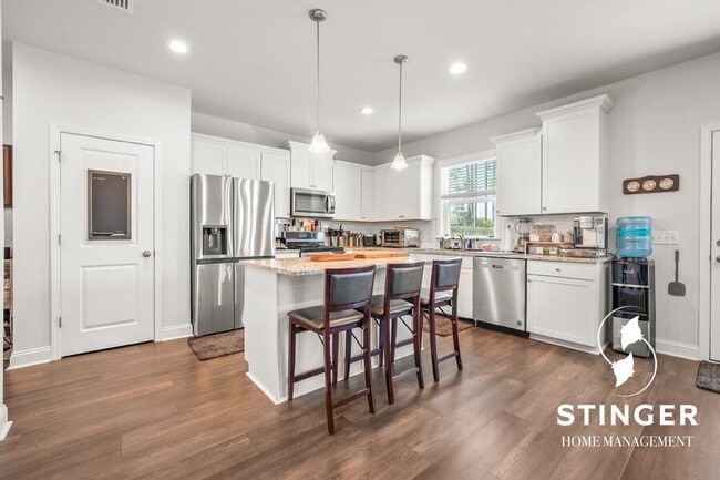 Building Photo - 1235 Salty Hammock Ct