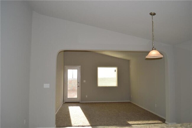 Building Photo - 11217 Stockyard Dr