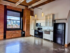 Building Photo - LARGE CORNER LOFT WITH DOWNTOWN VIEWS