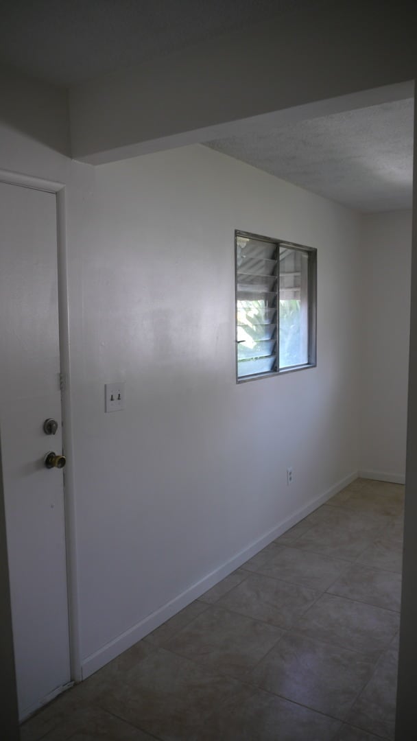 Building Photo - Beautifully Renovated 3-Bedroom Residence in San Bernardino
