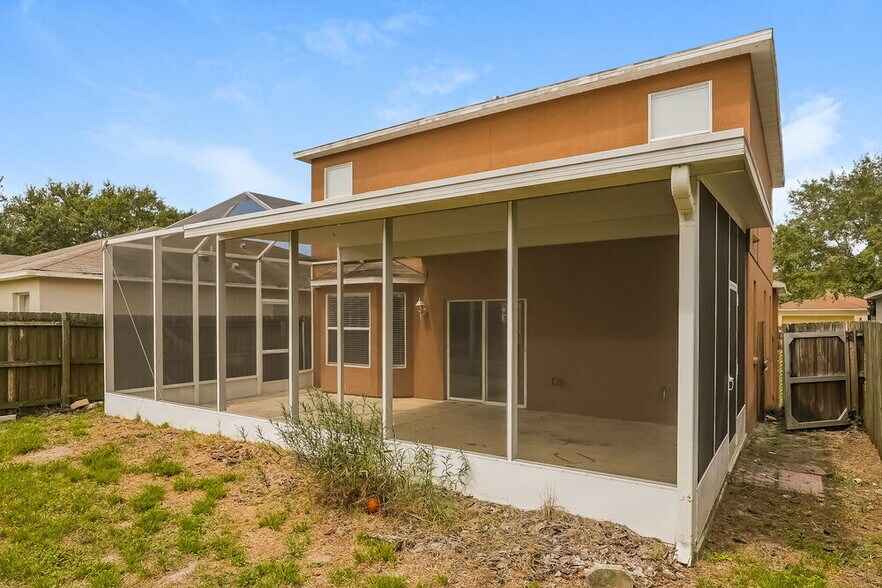 Building Photo - 12723 Adventure Dr