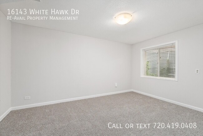 Building Photo - 16143 White Hawk Dr
