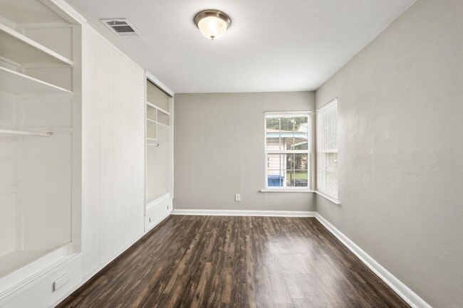 Building Photo - 167 Brandywine Ave