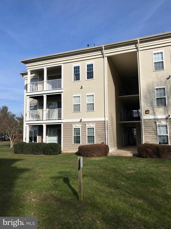 Building Photo - 13304 Kilmarnock Way