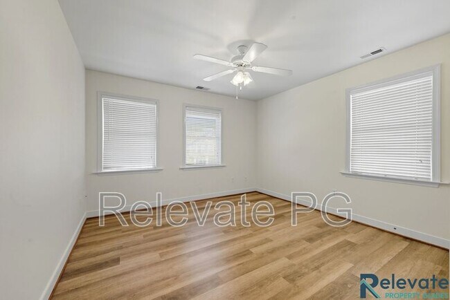 Building Photo - 1803 Rose Ave