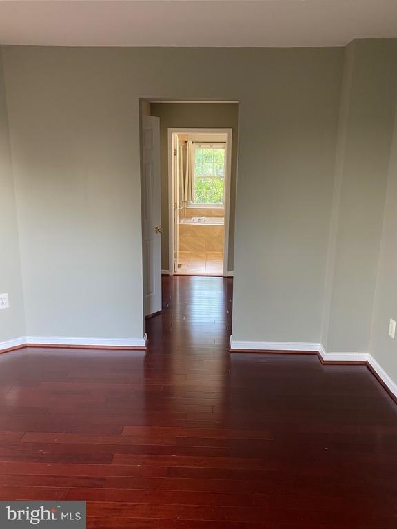 Building Photo - 21733 Tottenham Hale Ct