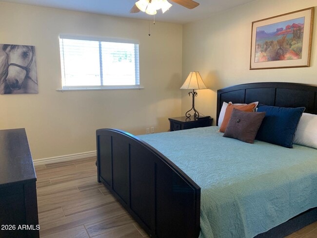 Building Photo - 3018 S Dromedary Dr