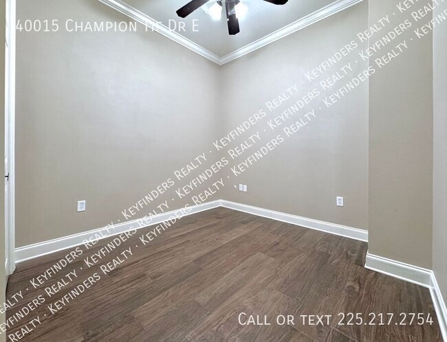Building Photo - 40015 Champion Tif Dr E