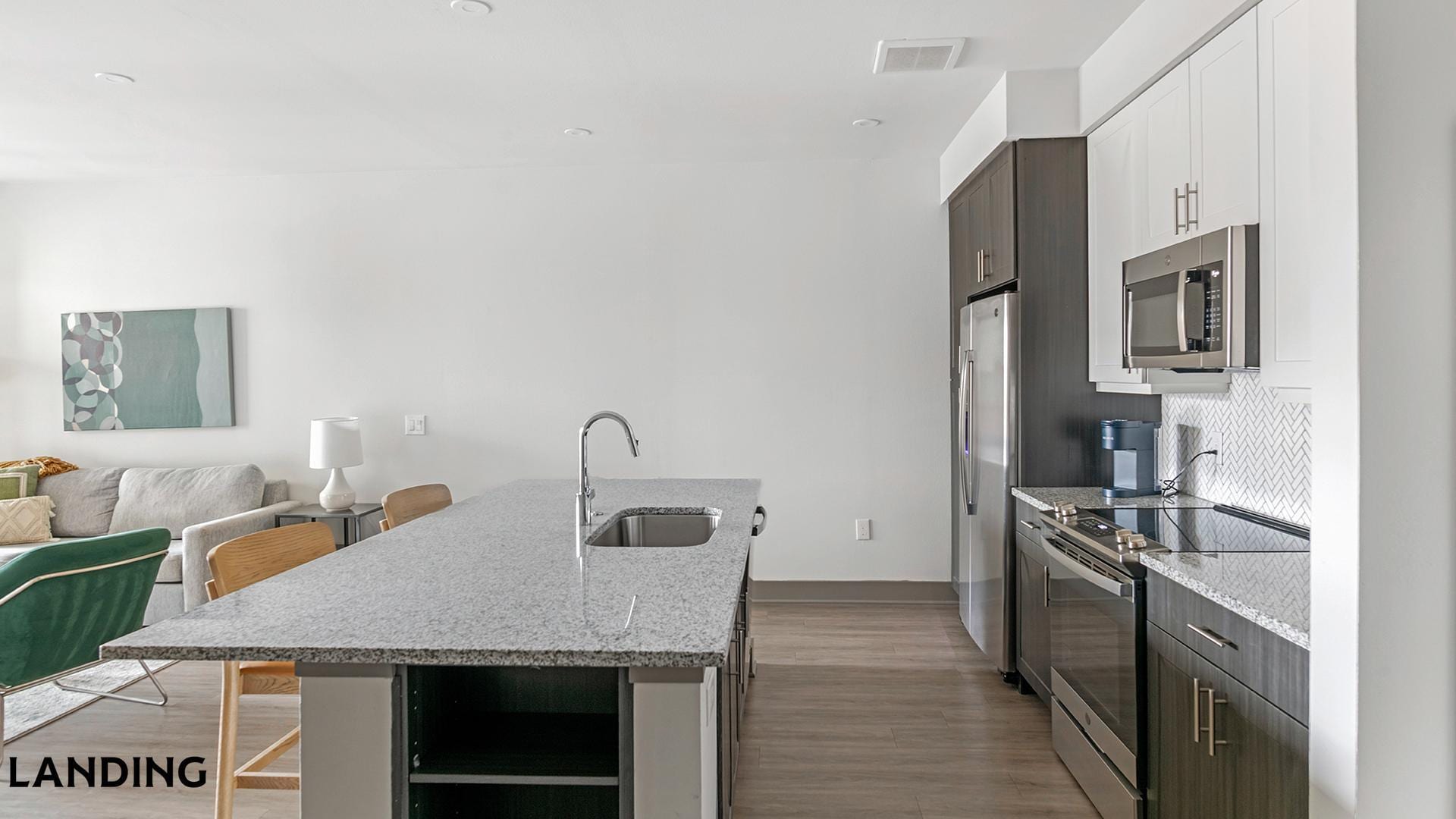 Building Photo - 2650 S McDonald St