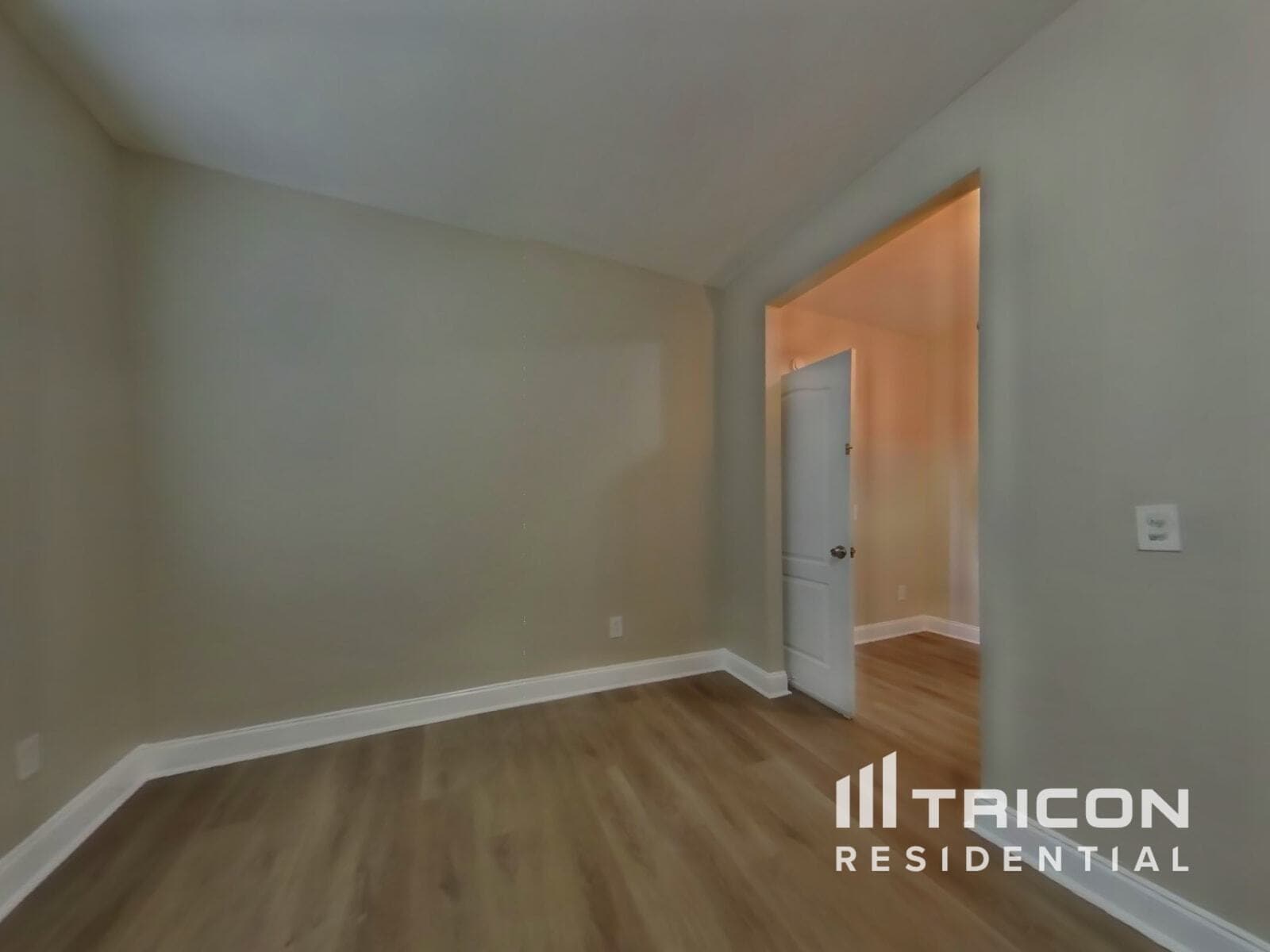 Building Photo - 107 Hearthstone Walk