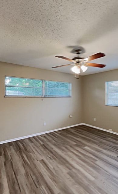 Building Photo - 134 Carriage Hill Dr