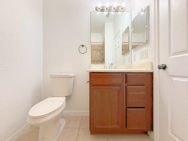 Building Photo - 4207 Via Piedra Cir