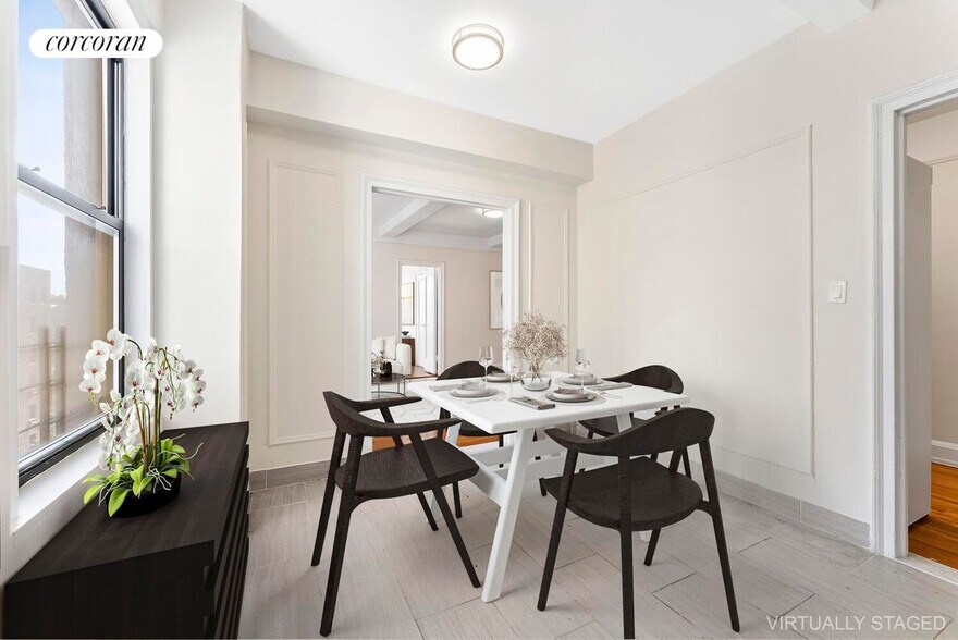 Building Photo - 175 W 76th St