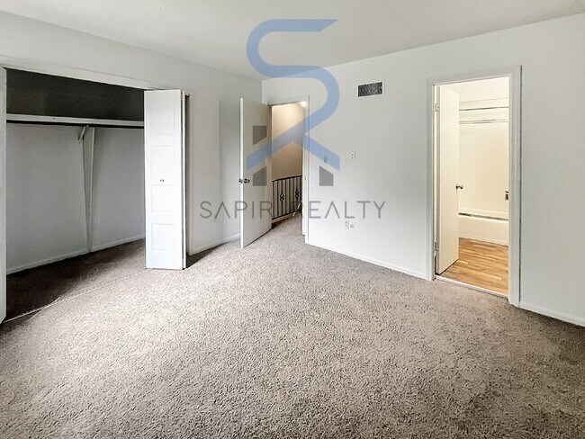 Building Photo - Move in before November 15th and choose yo...