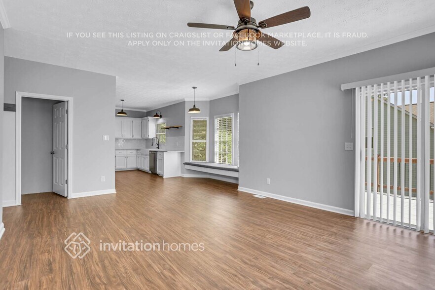 Building Photo - 1201 Springmont Ct