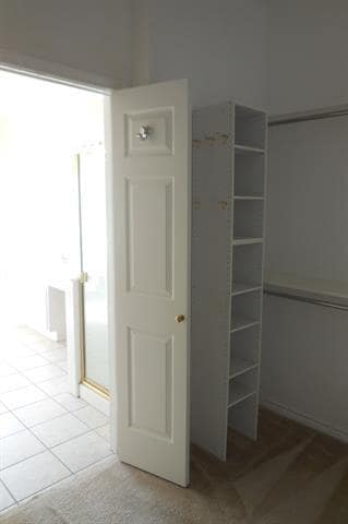 Building Photo - 221 S Village Dr