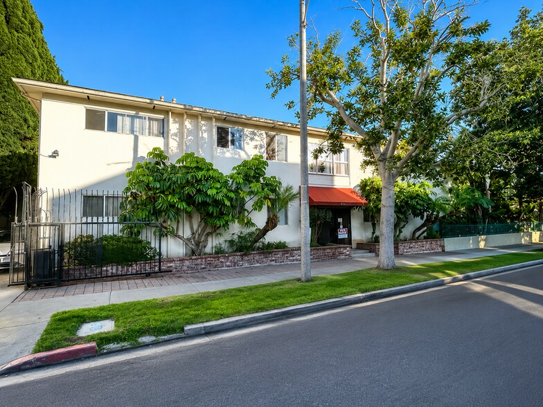 Building Photo - 1740 N Kingsley Dr