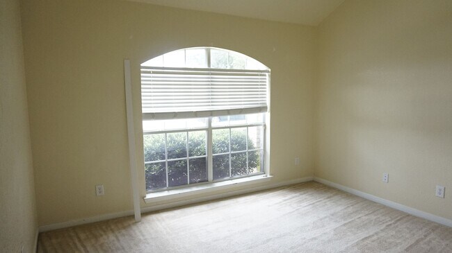 Building Photo - 5404 Hunters Ridge Trail
