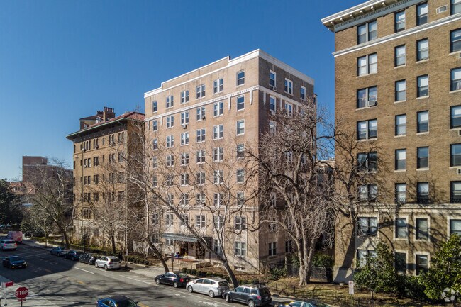 Building Photo - The Montello