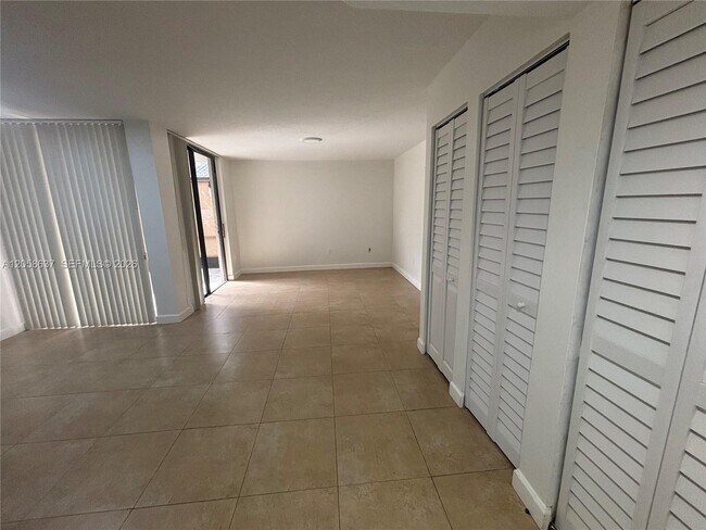 Building Photo - 8305 SW 152nd Ave