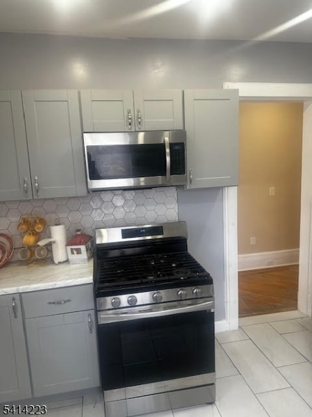 Building Photo - 12 Hawthorne Ave