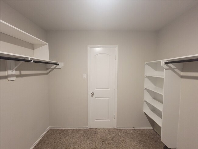 Building Photo - 4511 Terrazza Verde Dr