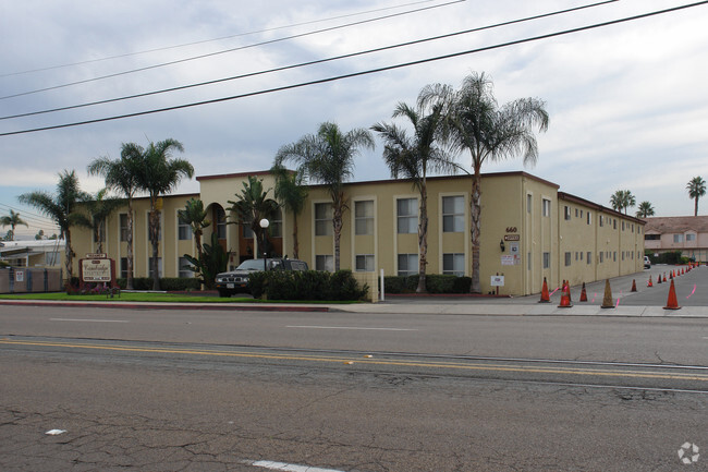 Building Photo - Cambridge Apartments