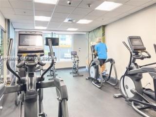 Building Photo - 1750 N Bayshore Dr