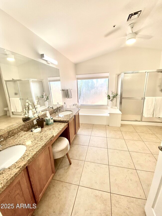 Building Photo - 8884 E Aster Dr
