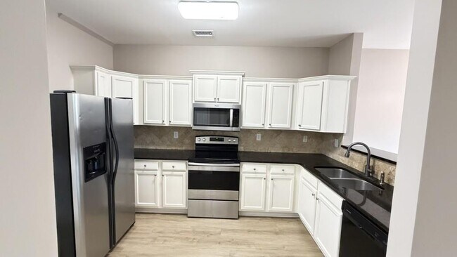 Building Photo - 3116 Garrard Pl