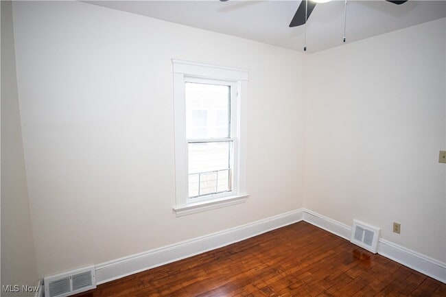 Building Photo - 6828 Indiana Ave