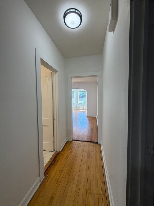 Building Photo - 3737 S Damen Ave