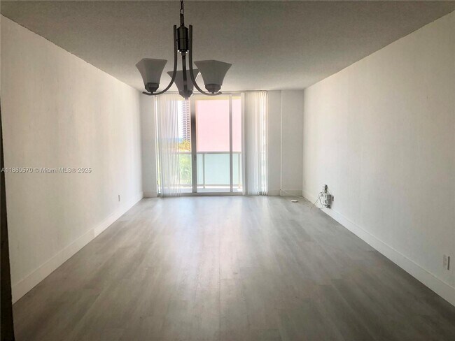 Building Photo - 19390 Collins Ave