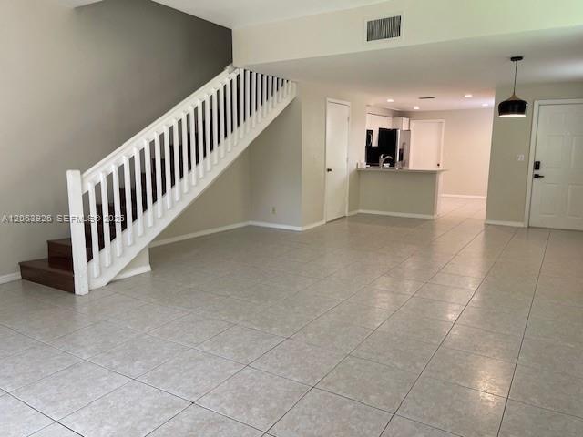 Building Photo - 1448 Barcelona Way