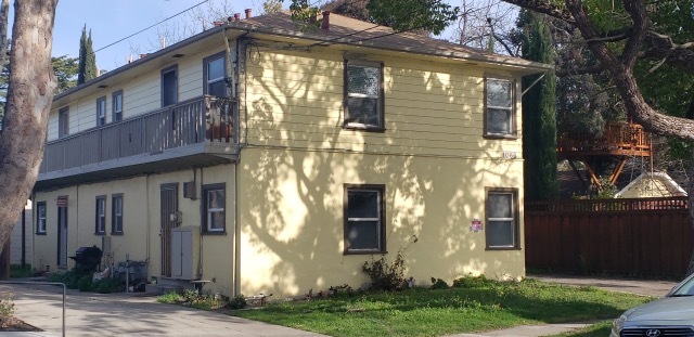 Back view of the building - 1066 Sherwood Ave