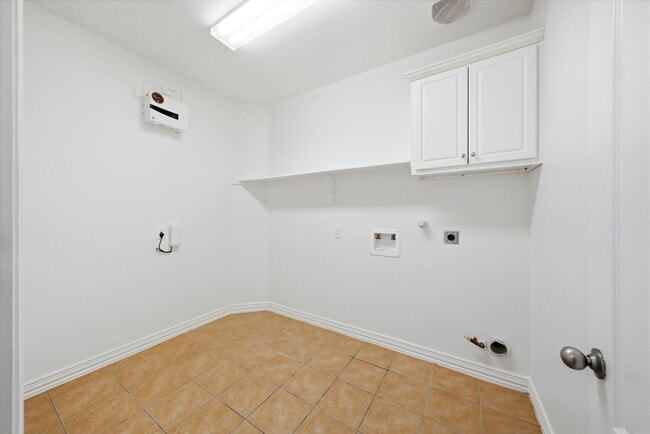 Building Photo - 23019 Spellbrook Bend Ln